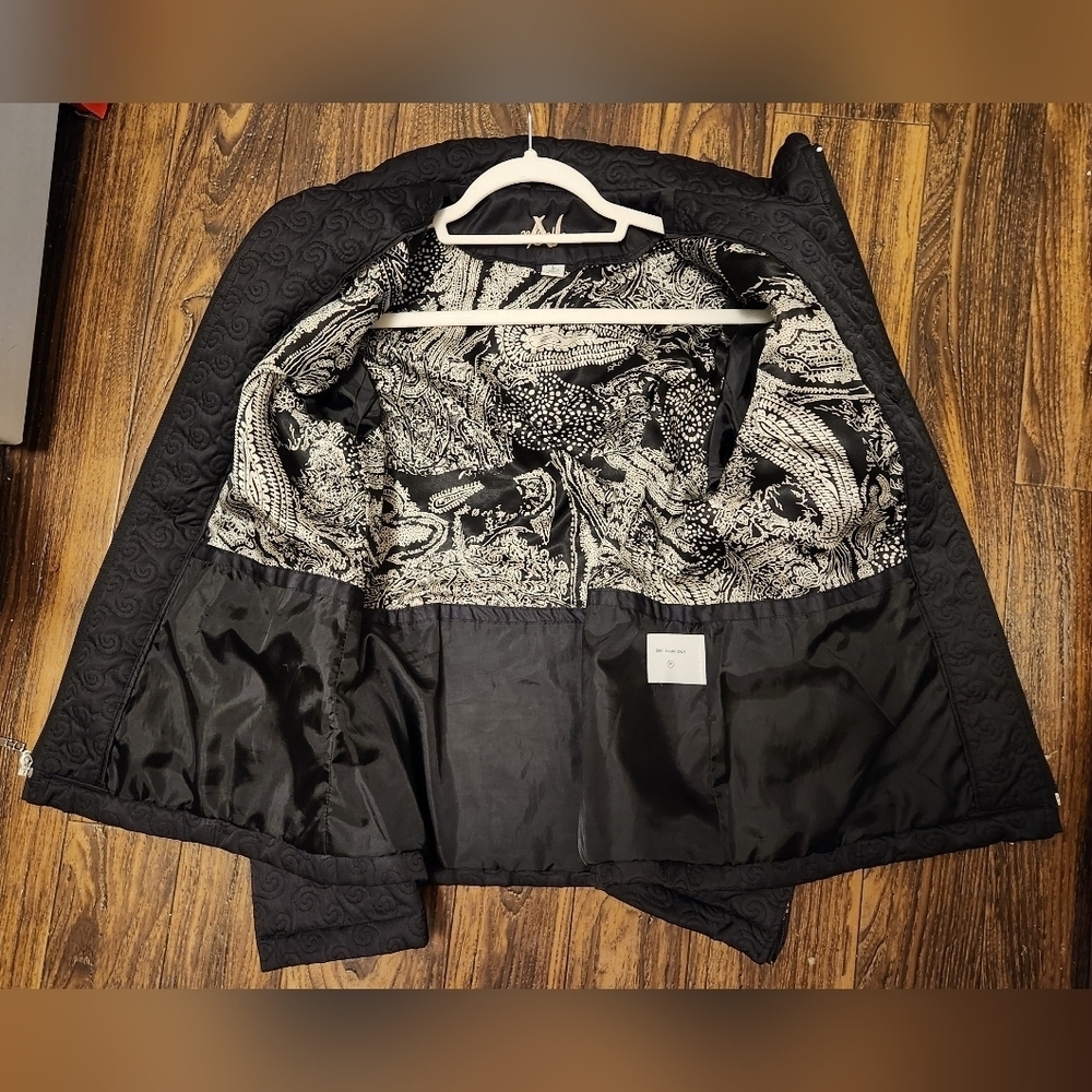Neyelle Quilted Black Light Coat Jacket Size L NWOT - Picture 5 of 12